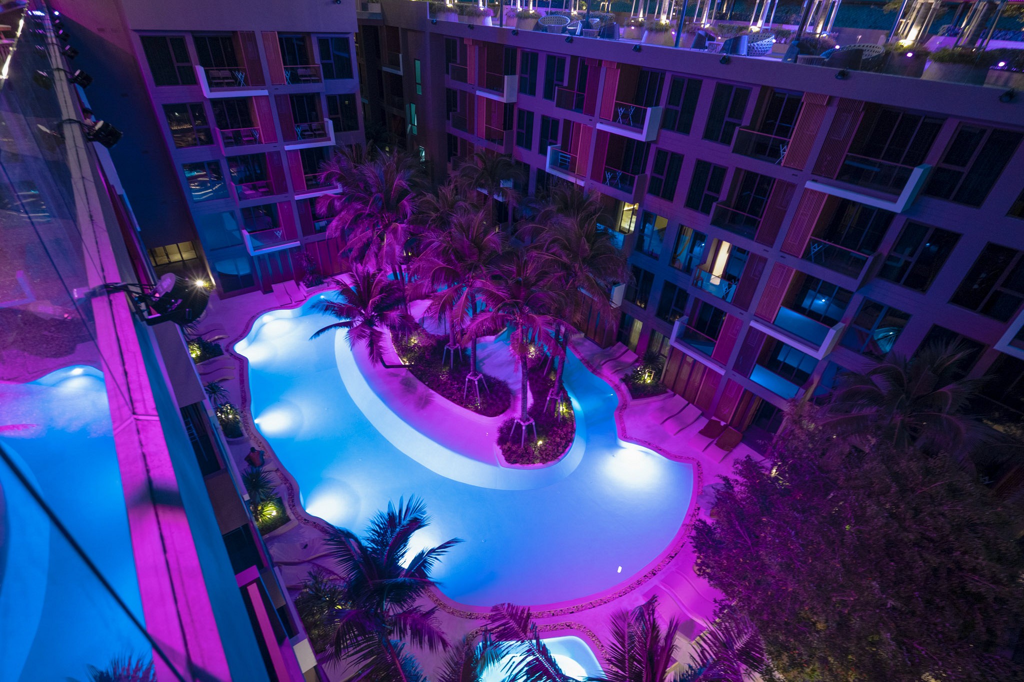 Marin Island Pool