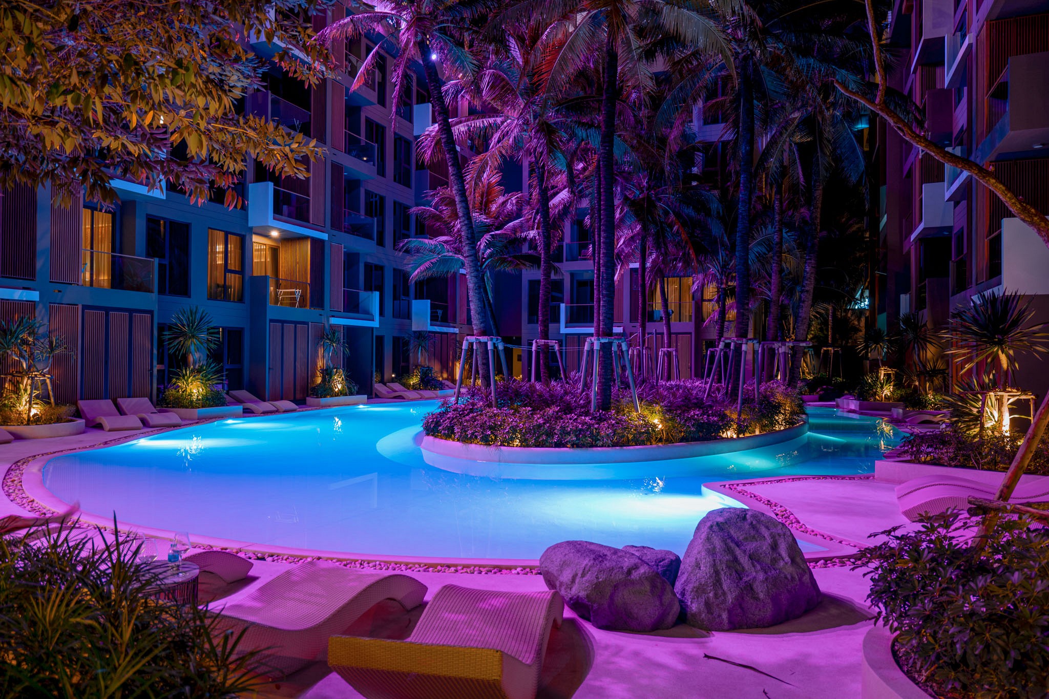 Marin Island Pool